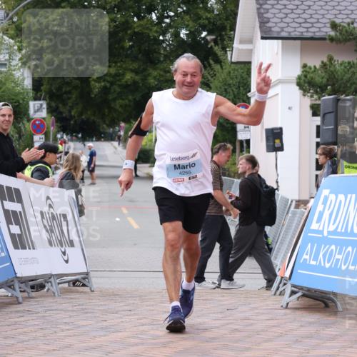 30.08.2026 - Blankeneser Heldenlauf Lena Gebhardt http://msf.ph/oto/10067689 30.08.2026 13:11:03 Ziel 4255 meine-sportfotos.de