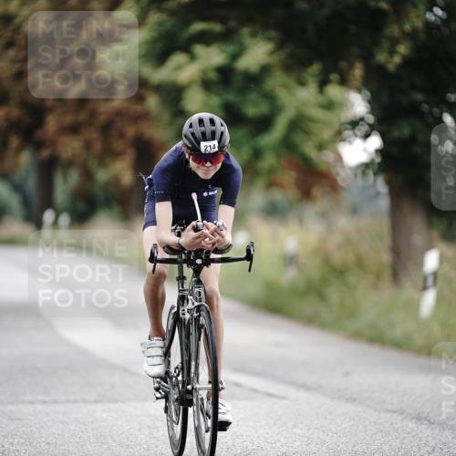 30.08.2026 - Elbe Triathlon Hamburg Michael Burmester http://msf.ph/oto/10067739 30.08.2026 09:19:25 Radfahren 198, 214, 259, 485 meine-sportfotos.de