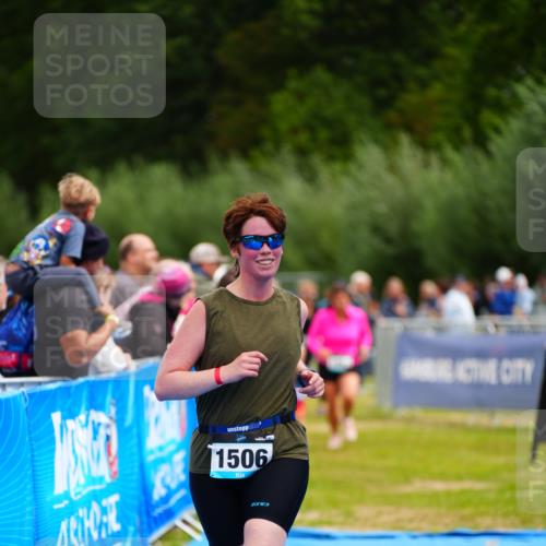 30.08.2026 - Elbe Triathlon Hamburg LAZAROV Photography http://msf.ph/oto/10067763 30.08.2026 12:25:27 Ziel 1506, 1582, 1636 meine-sportfotos.de