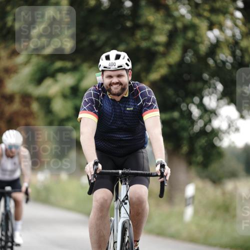 30.08.2026 - Elbe Triathlon Hamburg Michael Burmester http://msf.ph/oto/10067774 30.08.2026 09:19:51 Radfahren 381, 400, 419 meine-sportfotos.de