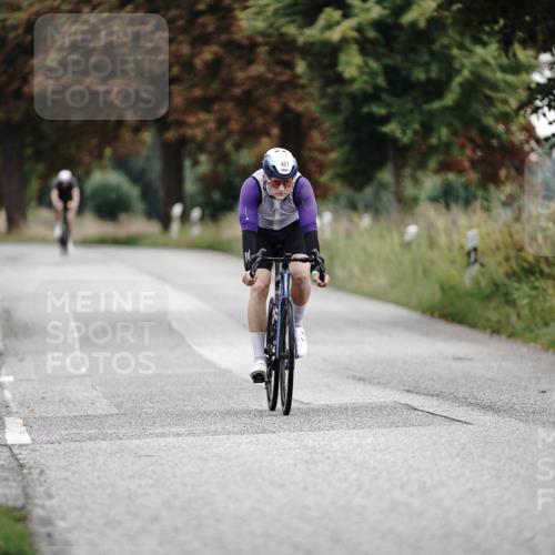 30.08.2026 - Elbe Triathlon Hamburg Michael Burmester http://msf.ph/oto/10067786 30.08.2026 09:20:00 Radfahren 381, 421, 588 meine-sportfotos.de