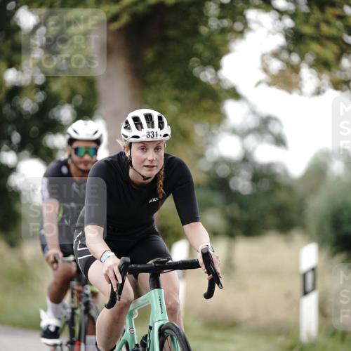 30.08.2026 - Elbe Triathlon Hamburg Michael Burmester http://msf.ph/oto/10067836 30.08.2026 09:25:46 Radfahren 192, 331, 619 meine-sportfotos.de