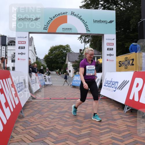 30.08.2026 - Blankeneser Heldenlauf Lena Gebhardt http://msf.ph/oto/10067859 30.08.2026 13:15:09 Ziel 4144 meine-sportfotos.de