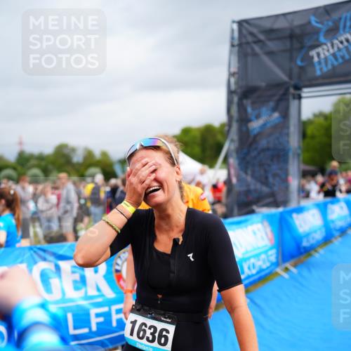 30.08.2026 - Elbe Triathlon Hamburg LAZAROV Photography http://msf.ph/oto/10067863 30.08.2026 12:25:44 Ziel  meine-sportfotos.de