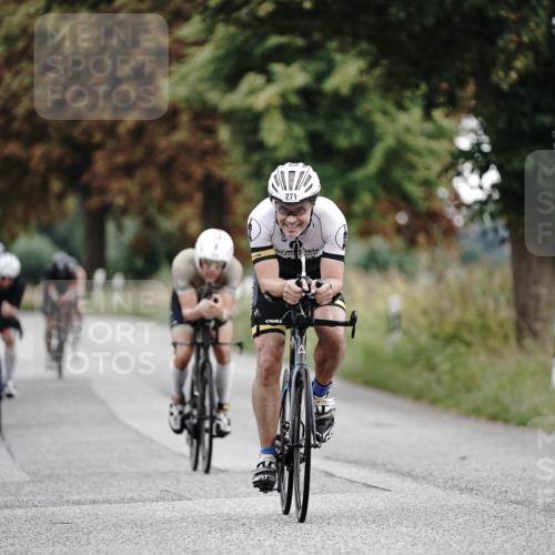 30.08.2026 - Elbe Triathlon Hamburg Michael Burmester http://msf.ph/oto/10067870 30.08.2026 09:26:11 Radfahren 222, 271, 295, 298, 334, 385, 504, 512, 585 meine-sportfotos.de