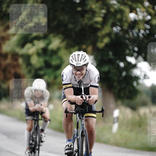 30.08.2026 - Elbe Triathlon Hamburg Michael Burmester http://msf.ph/oto/10067871 30.08.2026 09:26:12 Radfahren 210, 222, 271, 295, 298, 385, 504, 585 meine-sportfotos.de