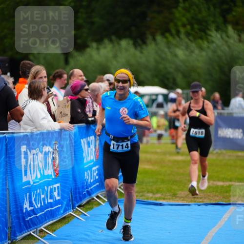 30.08.2026 - Elbe Triathlon Hamburg LAZAROV Photography http://msf.ph/oto/10067888 30.08.2026 12:25:59 Ziel 1618, 1714 meine-sportfotos.de