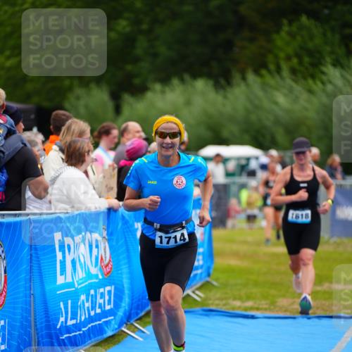 30.08.2026 - Elbe Triathlon Hamburg LAZAROV Photography http://msf.ph/oto/10067893 30.08.2026 12:25:59 Ziel 1618, 1714 meine-sportfotos.de