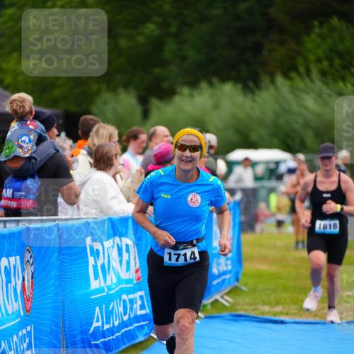30.08.2026 - Elbe Triathlon Hamburg LAZAROV Photography http://msf.ph/oto/10067897 30.08.2026 12:25:59 Ziel 1618, 1714 meine-sportfotos.de