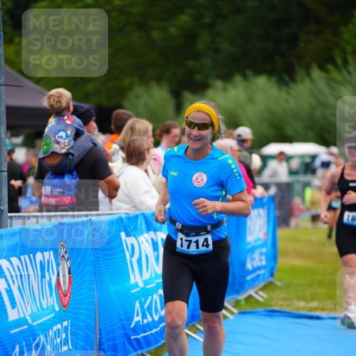 30.08.2026 - Elbe Triathlon Hamburg LAZAROV Photography http://msf.ph/oto/10067899 30.08.2026 12:25:59 Ziel 1618, 1714 meine-sportfotos.de