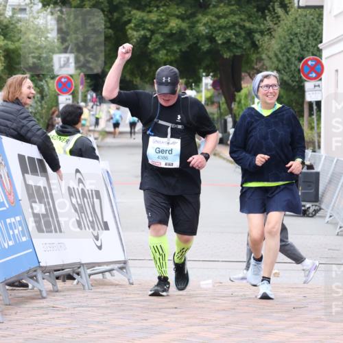 30.08.2026 - Blankeneser Heldenlauf Lena Gebhardt http://msf.ph/oto/10067901 30.08.2026 13:22:47 Ziel 4386 meine-sportfotos.de