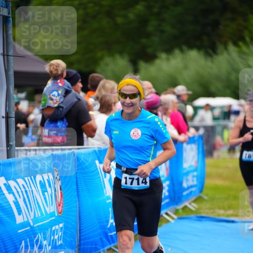 30.08.2026 - Elbe Triathlon Hamburg LAZAROV Photography http://msf.ph/oto/10067903 30.08.2026 12:26:00 Ziel 1618, 1714 meine-sportfotos.de