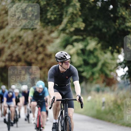 30.08.2026 - Elbe Triathlon Hamburg Michael Burmester http://msf.ph/oto/10067905 30.08.2026 09:26:26 Radfahren 201, 264, 347, 351, 382, 417, 423, 480, 506, 579, 611, 756 meine-sportfotos.de