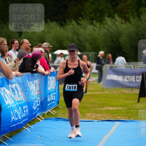 30.08.2026 - Elbe Triathlon Hamburg LAZAROV Photography http://msf.ph/oto/10067906 30.08.2026 12:26:00 Ziel 1618, 1714 meine-sportfotos.de