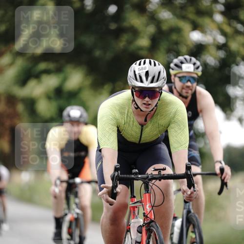 30.08.2026 - Elbe Triathlon Hamburg Michael Burmester http://msf.ph/oto/10067962 30.08.2026 09:26:56 Radfahren 229, 245, 310, 318, 328, 359, 503, 580, 595, 596, 626, 676 meine-sportfotos.de