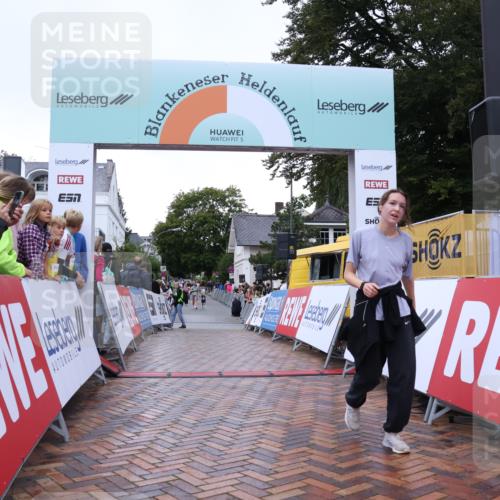 30.08.2026 - Blankeneser Heldenlauf Lena Gebhardt http://msf.ph/oto/10067977 30.08.2026 10:00:20 Ziel 1678 meine-sportfotos.de