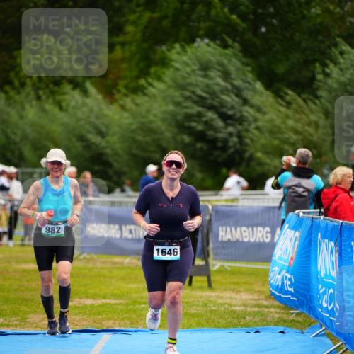 30.08.2026 - Elbe Triathlon Hamburg LAZAROV Photography http://msf.ph/oto/10068032 30.08.2026 12:26:34 Ziel 982, 1646 meine-sportfotos.de