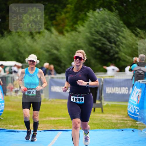 30.08.2026 - Elbe Triathlon Hamburg LAZAROV Photography http://msf.ph/oto/10068048 30.08.2026 12:26:35 Ziel 982, 1646 meine-sportfotos.de