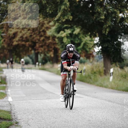 30.08.2026 - Elbe Triathlon Hamburg Michael Burmester http://msf.ph/oto/10068142 30.08.2026 09:28:46 Radfahren 248, 383, 746 meine-sportfotos.de