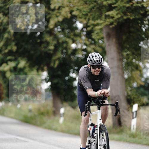 30.08.2026 - Elbe Triathlon Hamburg Michael Burmester http://msf.ph/oto/10068169 30.08.2026 09:29:00 Radfahren 212, 380, 394, 445, 459, 656 meine-sportfotos.de