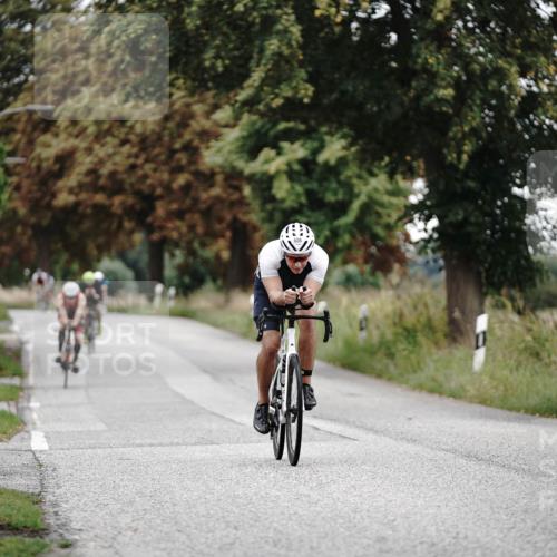 30.08.2026 - Elbe Triathlon Hamburg Michael Burmester http://msf.ph/oto/10068175 30.08.2026 09:29:06 Radfahren 200, 315, 394, 459, 528, 656 meine-sportfotos.de