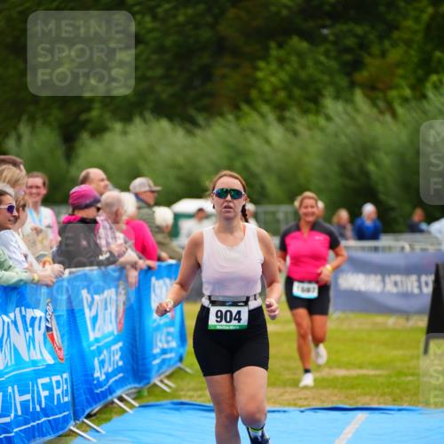 30.08.2026 - Elbe Triathlon Hamburg LAZAROV Photography http://msf.ph/oto/10068241 30.08.2026 12:27:16 Ziel 904, 1697 meine-sportfotos.de
