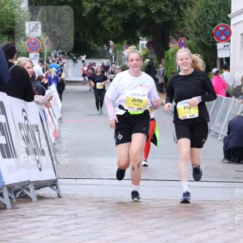 30.08.2026 - Blankeneser Heldenlauf Lena Gebhardt http://msf.ph/oto/10068254 30.08.2026 10:01:02 Ziel 1245, 1449 meine-sportfotos.de