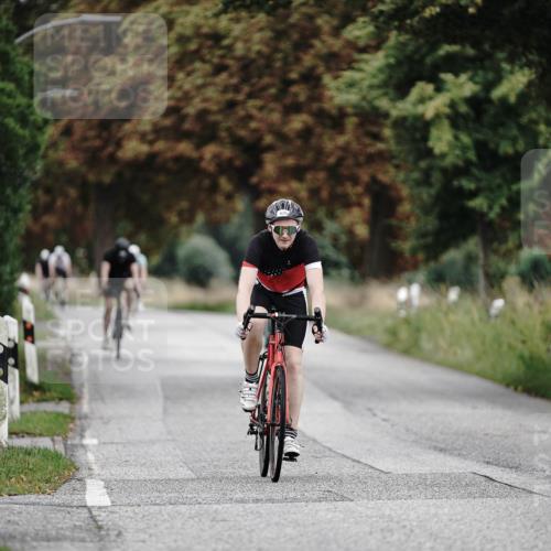 30.08.2026 - Elbe Triathlon Hamburg Michael Burmester http://msf.ph/oto/10068289 30.08.2026 09:30:13 Radfahren 460, 620, 640 meine-sportfotos.de
