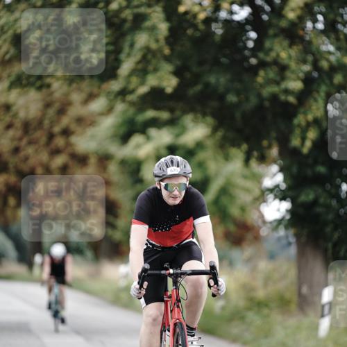 30.08.2026 - Elbe Triathlon Hamburg Michael Burmester http://msf.ph/oto/10068292 30.08.2026 09:30:14 Radfahren 460, 484, 620, 640 meine-sportfotos.de
