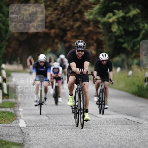 30.08.2026 - Elbe Triathlon Hamburg Michael Burmester http://msf.ph/oto/10068318 30.08.2026 09:30:27 Radfahren 321, 438, 452, 489, 527, 769, 869 meine-sportfotos.de