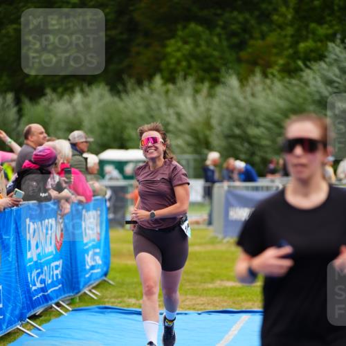 30.08.2026 - Elbe Triathlon Hamburg LAZAROV Photography http://msf.ph/oto/10068326 30.08.2026 12:27:29 Ziel 941, 1605 meine-sportfotos.de