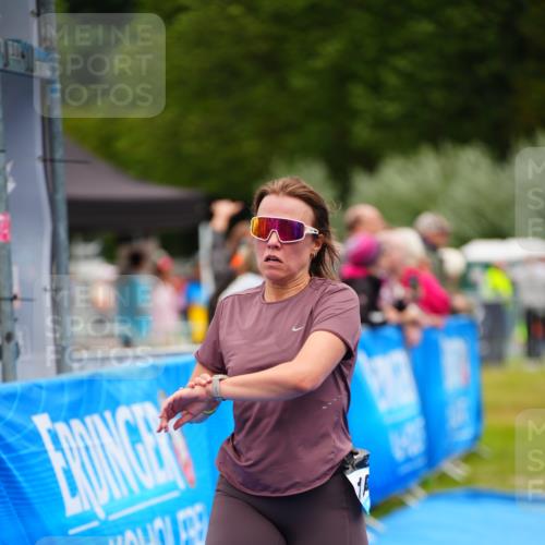 30.08.2026 - Elbe Triathlon Hamburg LAZAROV Photography http://msf.ph/oto/10068343 30.08.2026 12:27:32 Ziel 941, 1605 meine-sportfotos.de