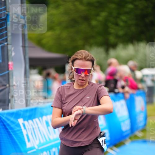 30.08.2026 - Elbe Triathlon Hamburg LAZAROV Photography http://msf.ph/oto/10068348 30.08.2026 12:27:32 Ziel 941, 1605 meine-sportfotos.de