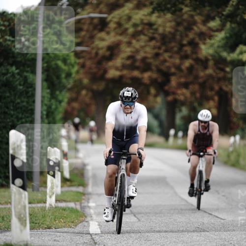 30.08.2026 - Elbe Triathlon Hamburg Michael Burmester http://msf.ph/oto/10068389 30.08.2026 09:31:09 Radfahren 375, 493, 509, 546, 553, 664, 725 meine-sportfotos.de