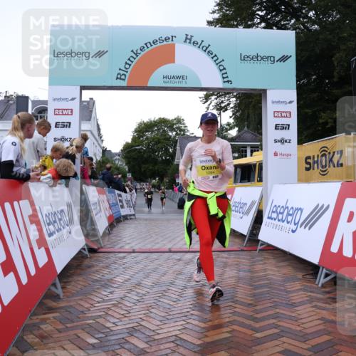 30.08.2026 - Blankeneser Heldenlauf Lena Gebhardt http://msf.ph/oto/10068390 30.08.2026 10:01:14 Ziel 1245, 1284, 1449 meine-sportfotos.de