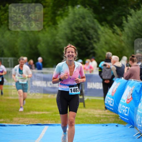 30.08.2026 - Elbe Triathlon Hamburg LAZAROV Photography http://msf.ph/oto/10068394 30.08.2026 12:27:46 Ziel 1483, 1652, 1656, 1682 meine-sportfotos.de