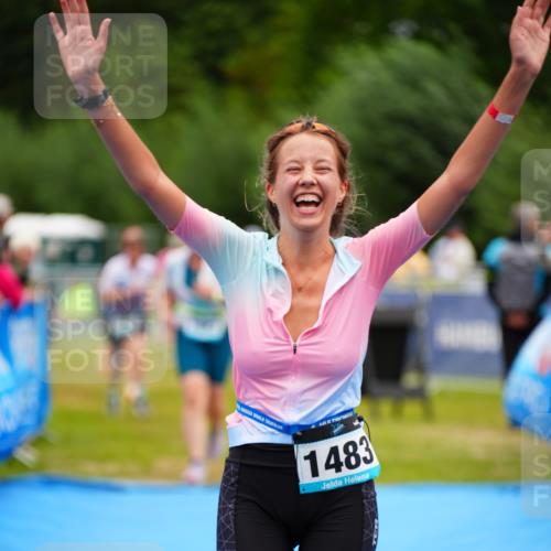 30.08.2026 - Elbe Triathlon Hamburg LAZAROV Photography http://msf.ph/oto/10068412 30.08.2026 12:27:48 Ziel 1483, 1567, 1652, 1656, 1682 meine-sportfotos.de