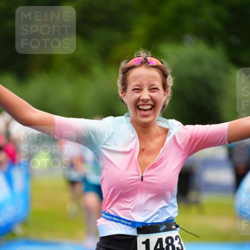 30.08.2026 - Elbe Triathlon Hamburg LAZAROV Photography http://msf.ph/oto/10068420 30.08.2026 12:27:49 Ziel 1483, 1567, 1656, 1682 meine-sportfotos.de