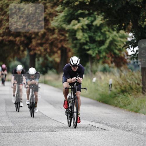 30.08.2026 - Elbe Triathlon Hamburg Michael Burmester http://msf.ph/oto/10068443 30.08.2026 09:31:41 Radfahren 276, 285, 319, 650, 655, 673 meine-sportfotos.de