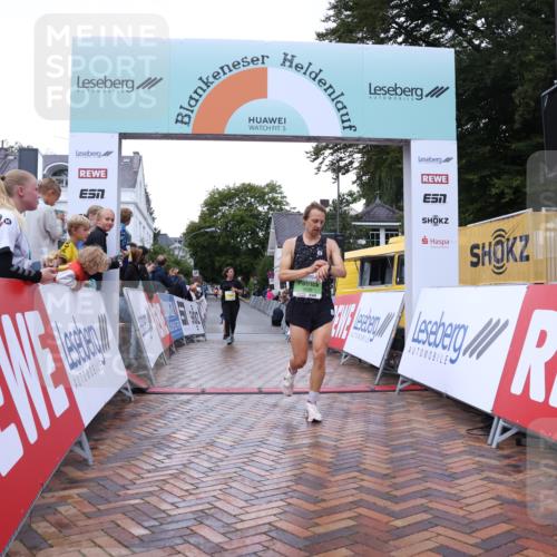 30.08.2026 - Blankeneser Heldenlauf Lena Gebhardt http://msf.ph/oto/10068456 30.08.2026 10:01:20 Ziel 1284, 5636 meine-sportfotos.de