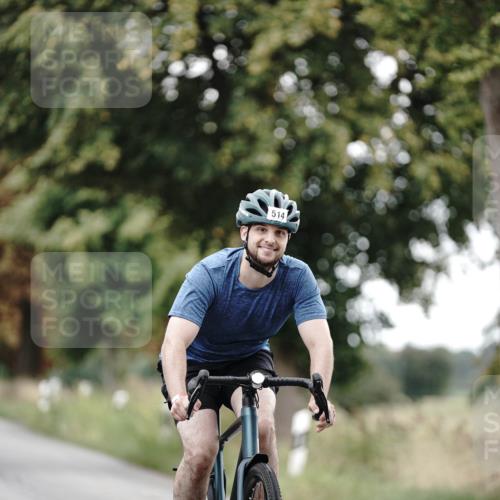 30.08.2026 - Elbe Triathlon Hamburg Michael Burmester http://msf.ph/oto/10068523 30.08.2026 09:32:18 Radfahren 305, 309, 358, 514, 841 meine-sportfotos.de