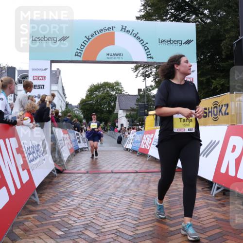 30.08.2026 - Blankeneser Heldenlauf Lena Gebhardt http://msf.ph/oto/10068531 30.08.2026 10:01:26 Ziel 1192, 1598, 5636 meine-sportfotos.de