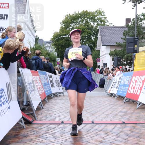 30.08.2026 - Blankeneser Heldenlauf Lena Gebhardt http://msf.ph/oto/10068545 30.08.2026 10:01:28 Ziel 1192, 1598, 5636 meine-sportfotos.de