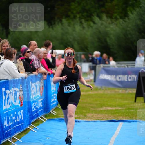 30.08.2026 - Elbe Triathlon Hamburg LAZAROV Photography http://msf.ph/oto/10068557 30.08.2026 12:28:22 Ziel 1542, 1603 meine-sportfotos.de