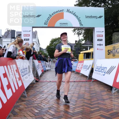 30.08.2026 - Blankeneser Heldenlauf Lena Gebhardt http://msf.ph/oto/10068561 30.08.2026 10:01:29 Ziel 1192, 1598 meine-sportfotos.de