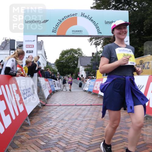 30.08.2026 - Blankeneser Heldenlauf Lena Gebhardt http://msf.ph/oto/10068575 30.08.2026 10:01:30 Ziel 1192, 1408, 1598 meine-sportfotos.de