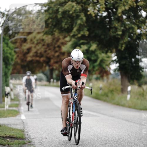 30.08.2026 - Elbe Triathlon Hamburg Michael Burmester http://msf.ph/oto/10068583 30.08.2026 09:33:05 Radfahren 236, 368, 485, 501, 552, 566, 639 meine-sportfotos.de