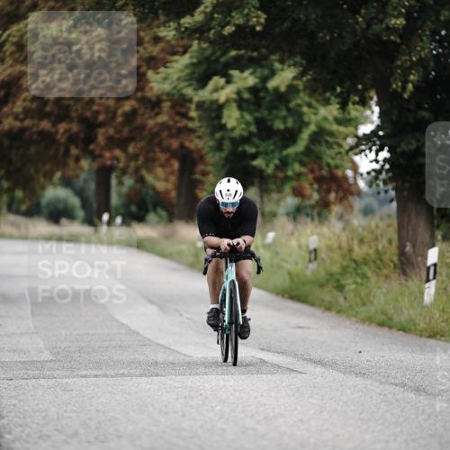 30.08.2026 - Elbe Triathlon Hamburg Michael Burmester http://msf.ph/oto/10068593 30.08.2026 09:33:10 Radfahren 501, 639 meine-sportfotos.de
