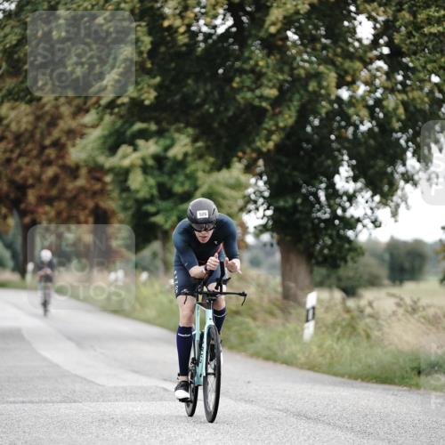 30.08.2026 - Elbe Triathlon Hamburg Michael Burmester http://msf.ph/oto/10068617 30.08.2026 09:33:28 Radfahren 266, 279, 490, 498, 520, 570, 687, 715, 718 meine-sportfotos.de