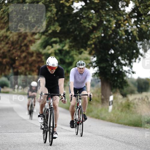 30.08.2026 - Elbe Triathlon Hamburg Michael Burmester http://msf.ph/oto/10068633 30.08.2026 09:33:34 Radfahren 279, 490, 498, 502, 687, 691, 718, 735 meine-sportfotos.de